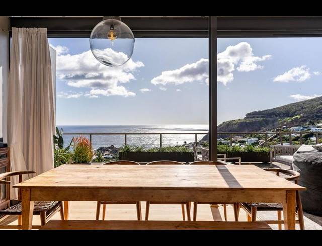 4 BEDROOM HOUSE FOR SALE IN LLANDUDNO